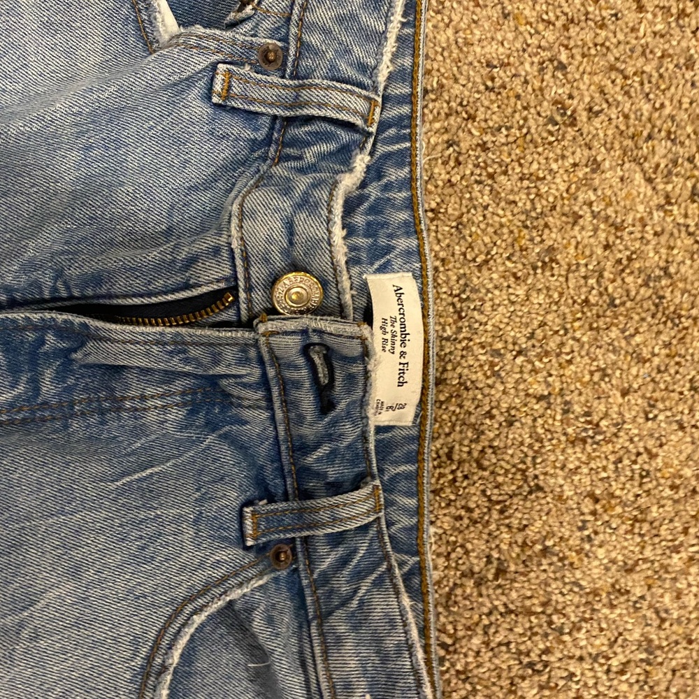 Abercrombie size 28/6 Curve Love skinny jeans